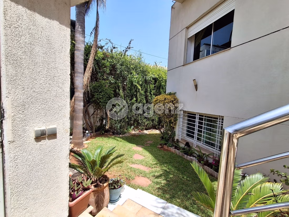 Villa te koop 469 m², 5 slaapkamers Sidi Maarouf Casablanca