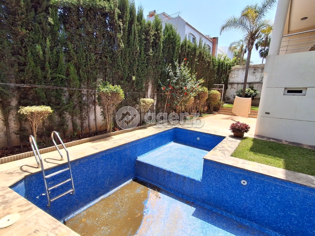 Villa te koop 469 m², 5 slaapkamers Sidi Maarouf Casablanca