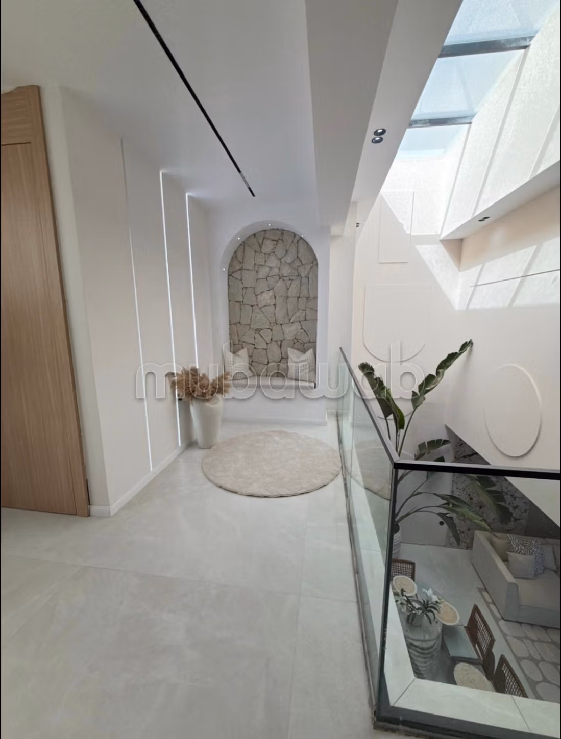Villa de luxe à vendre à Route de Tahanaout. 8 pièces. Meublé