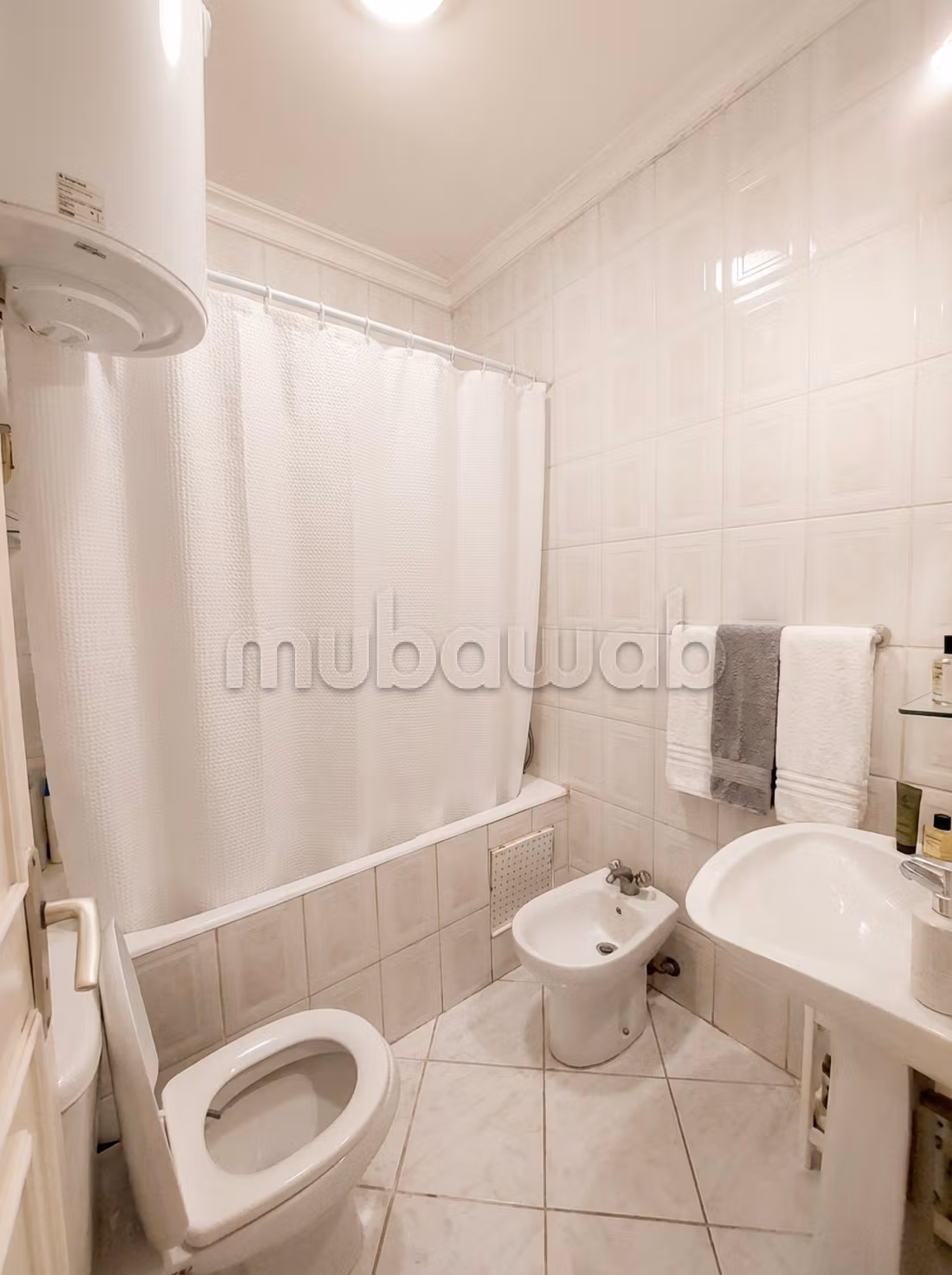 Découvrez ce charmant appartement situé dans un quartier très calme de Maarif Extension — 5