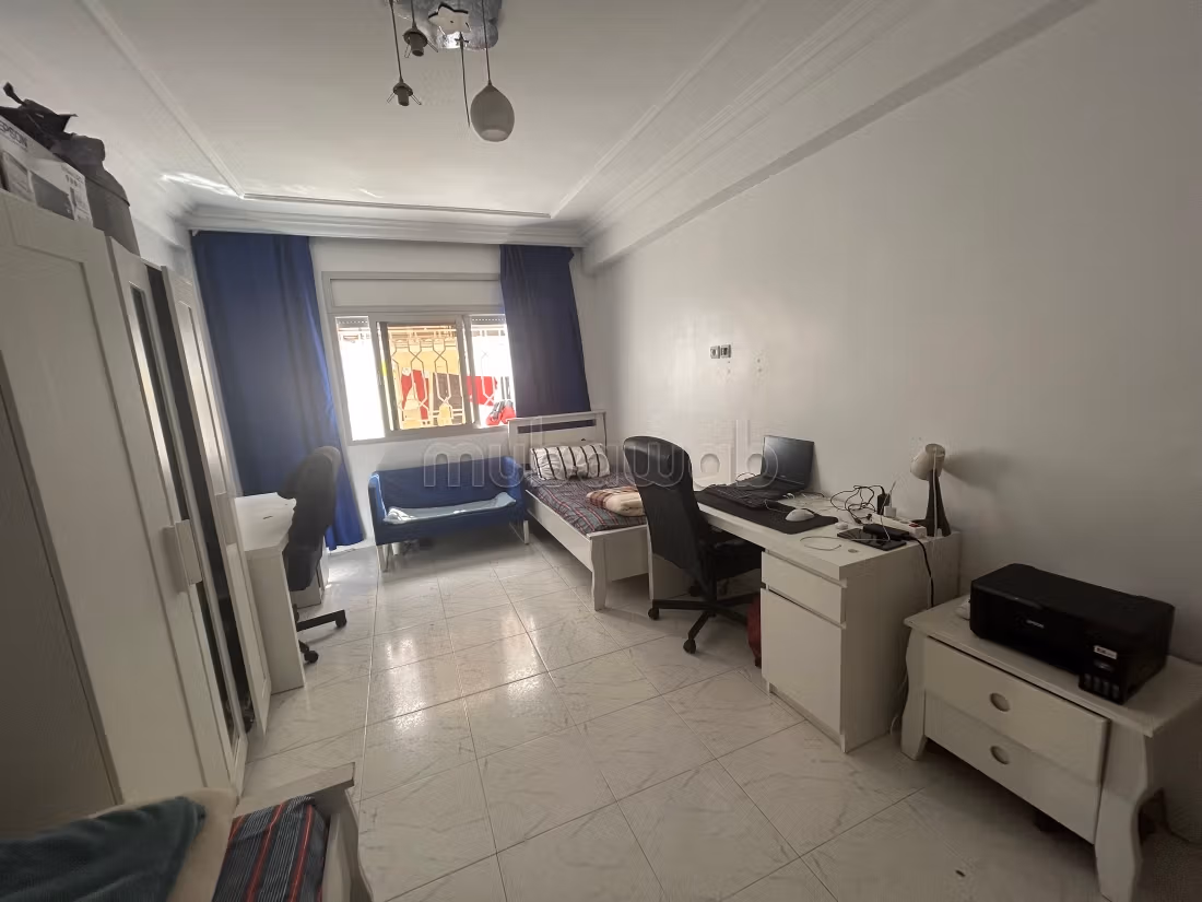 Grand apprtement meublé quartier burger, maarif