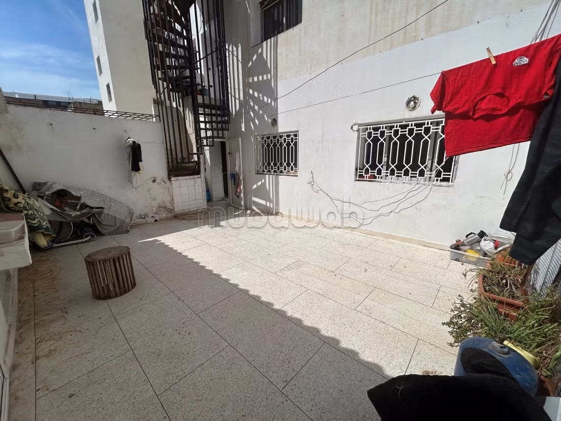 Grand apprtement meublé quartier burger, maarif