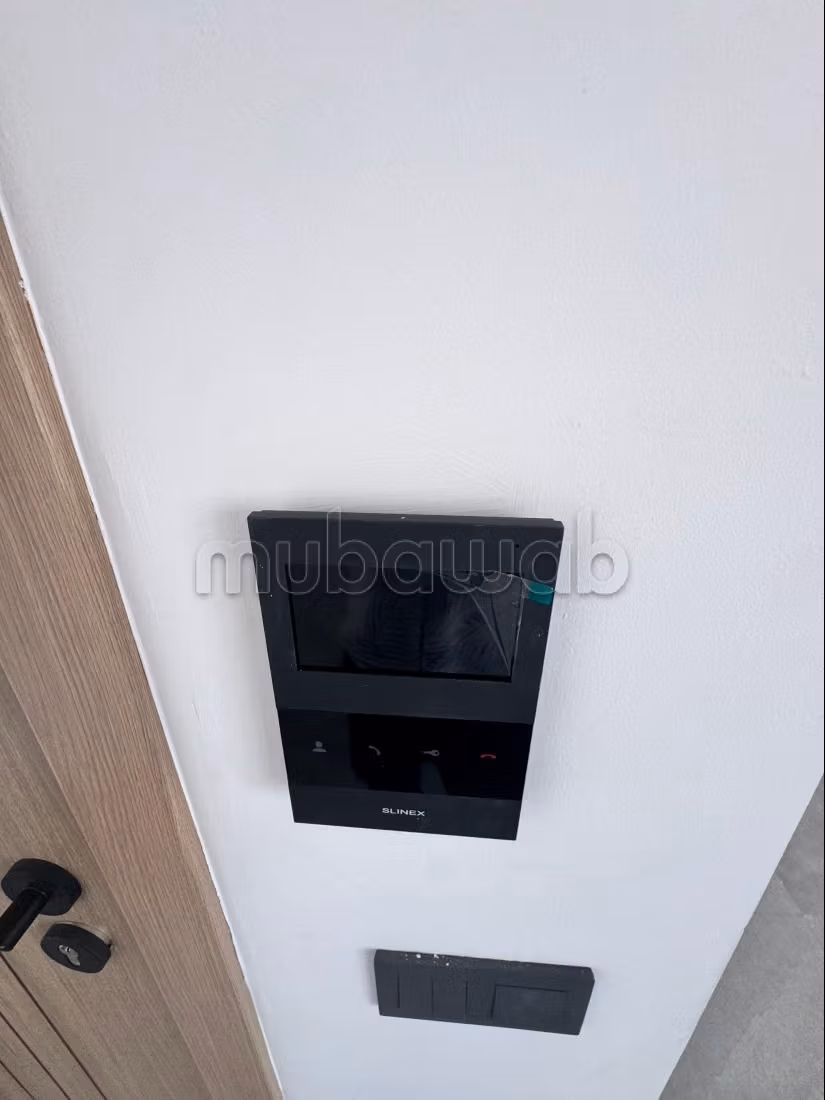 Offices for rent in Sidi Maarouf. Total area 51 m². With lift