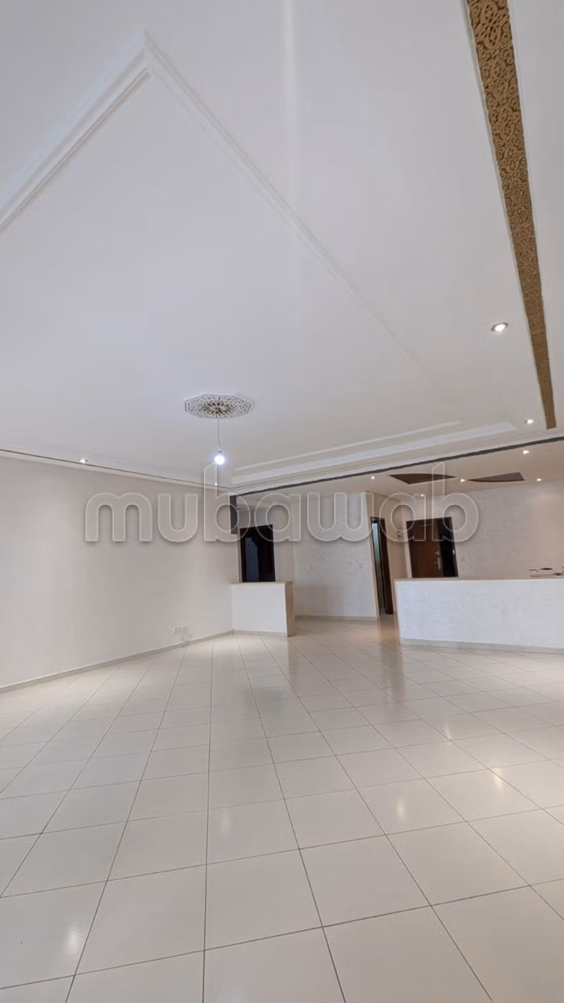 Appartement 140 m² à Centre — 4