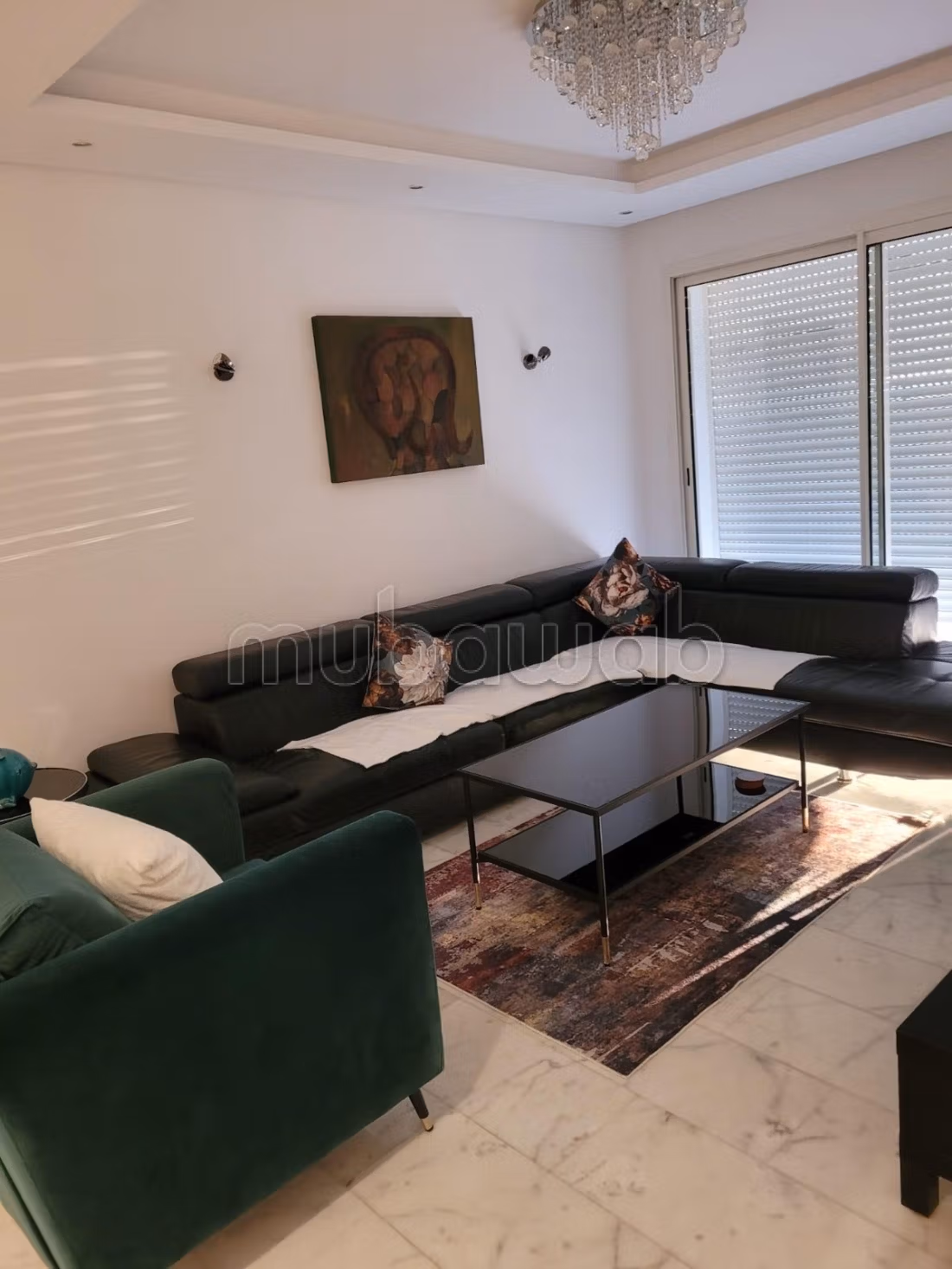 Bel appartement à vendre à Guich Oudaya. 3 belles chambres. Ascenseur et places de parking — 2