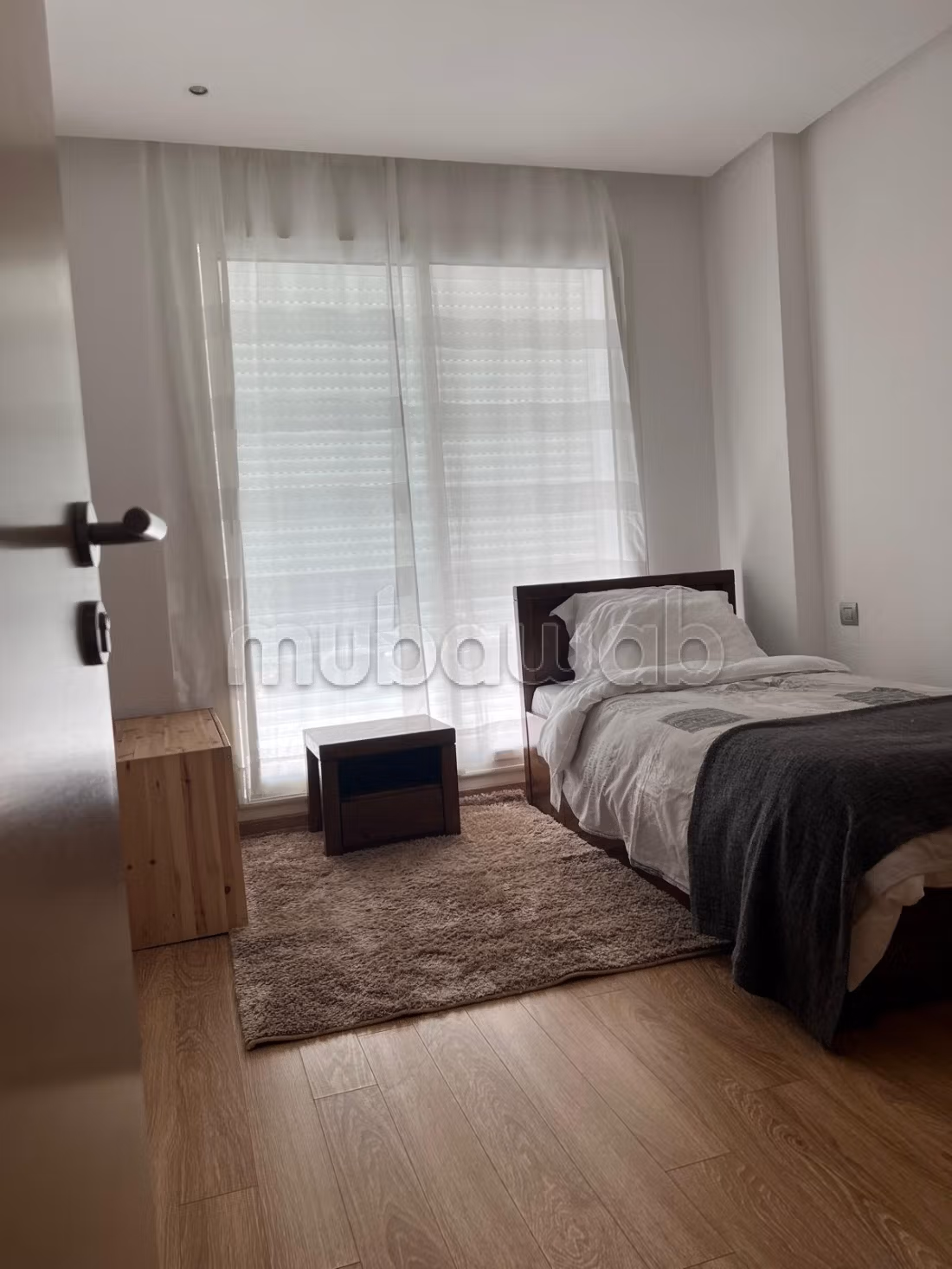Bel appartement à vendre à Guich Oudaya. 3 belles chambres. Ascenseur et places de parking — 4