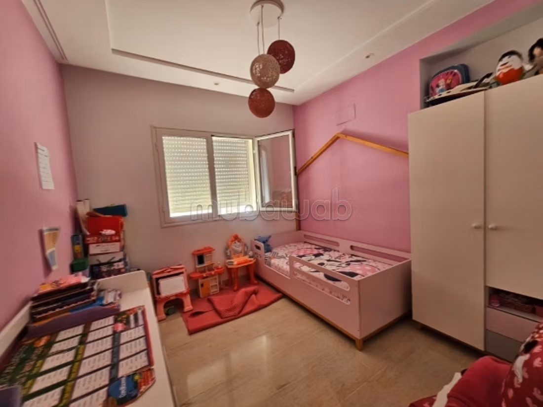 A vendre un appartement s3 meublé à l'Aouina