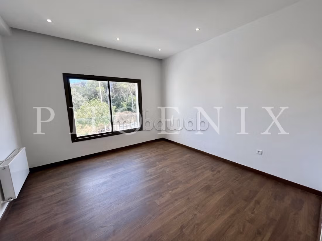 Villa S3 nuova con piscina a Gammarth