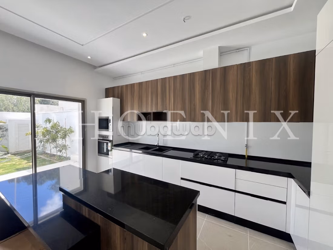 Villa S3 nuova con piscina a Gammarth