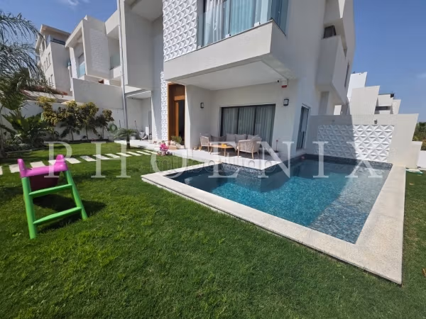 Villa S3 nuova con piscina a Gammarth