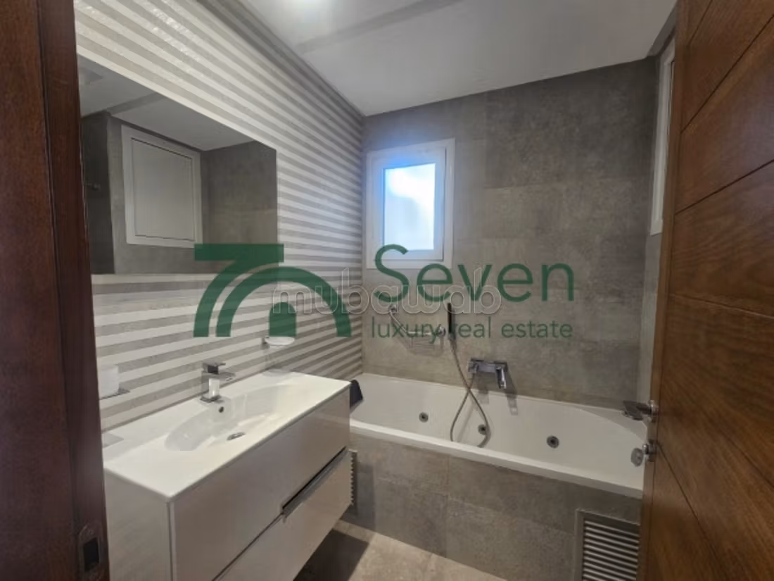 A vendre un appartement s3 aux jardins de Carthage