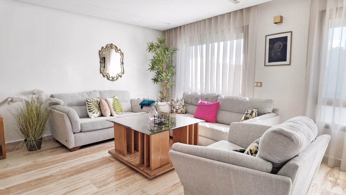 3 Bedroom Apartment - City Center