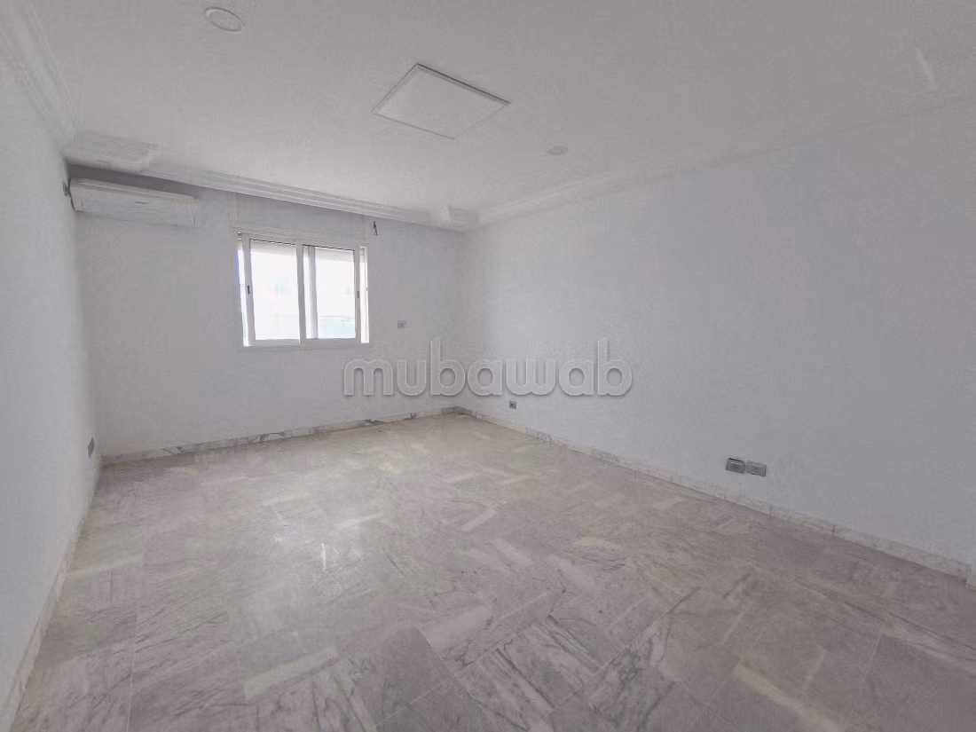 Location bureau H4 au lac 1