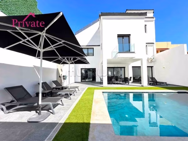 Location Villa 450 m² SOURIYINE Tanger Ref: LZ836