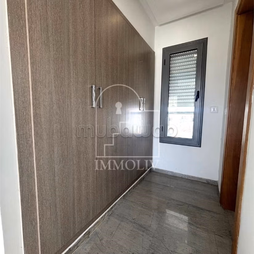 In vendita un appartamento S2 nuovo a Chotrana 1