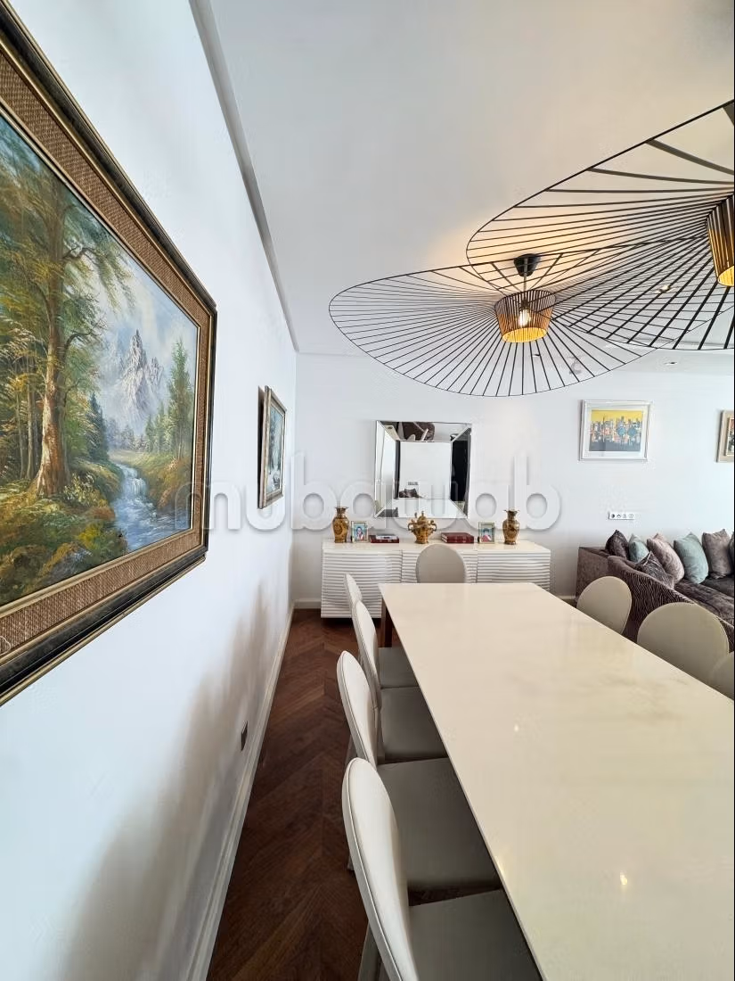 Appartement en vente à Riyad. 3 chambres agréables. Meublé — 4