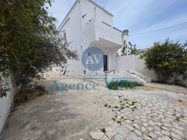 Rez de chaussée de villa à La Goulette