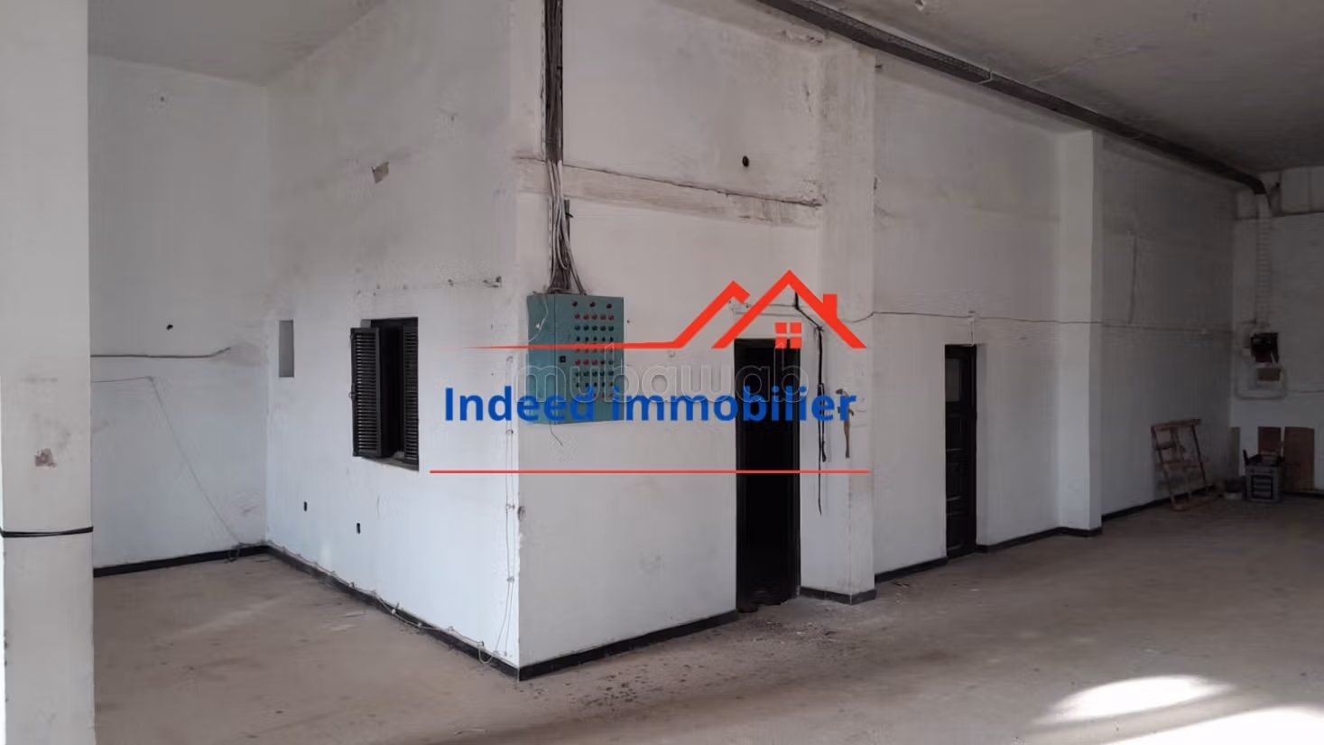 Deposito in affitto a Mnihla 400m2