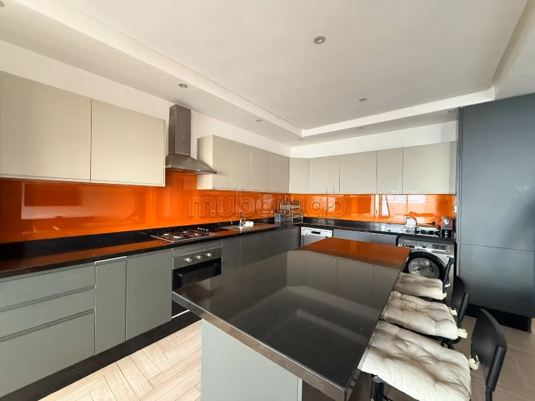 Furnished apartment for rent in RACINE