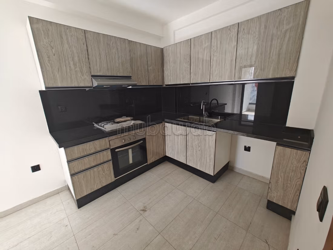 Location appartement vide sur roches noirs — 3