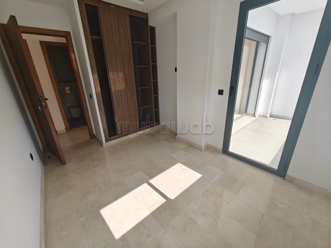 Location appartement vide sur roches noirs — 5