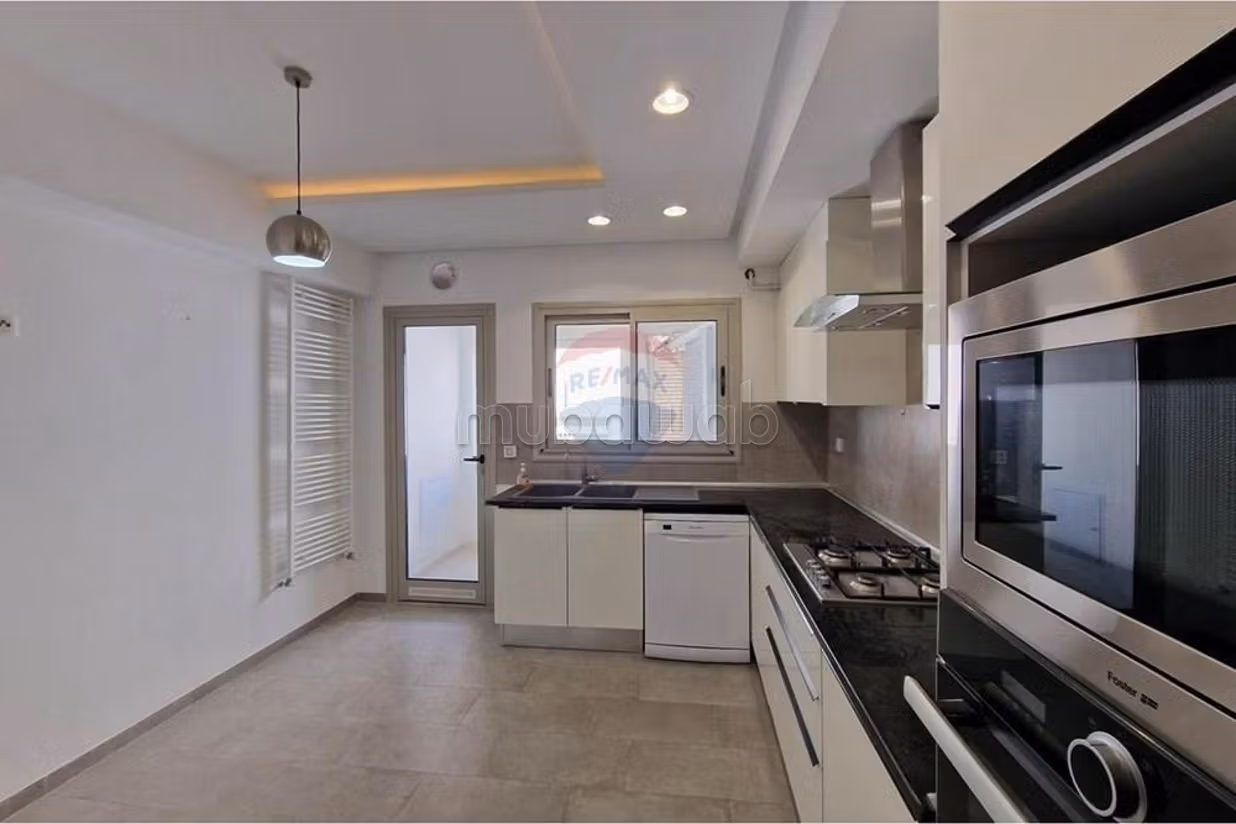 For rent Apartment S3 in La Marsa Beach