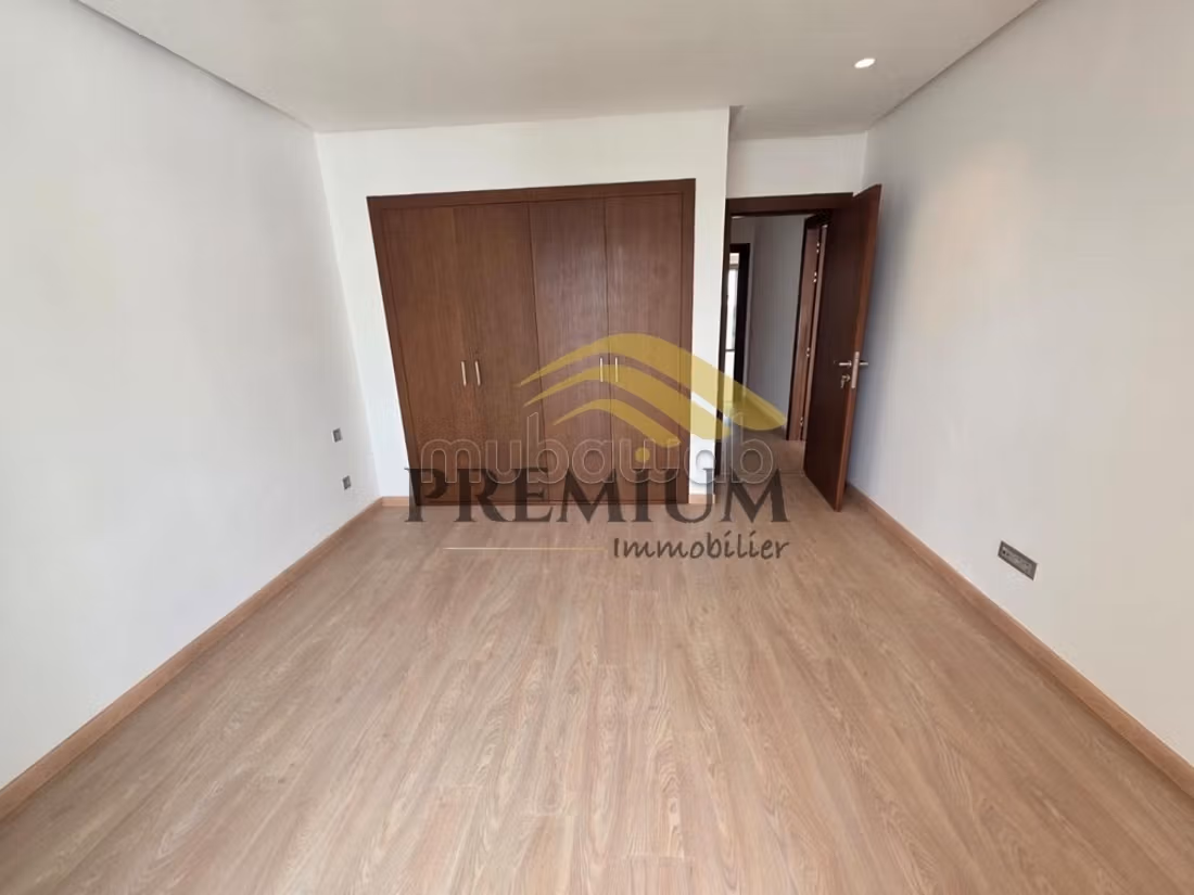 Appartement neuf avec terrasse