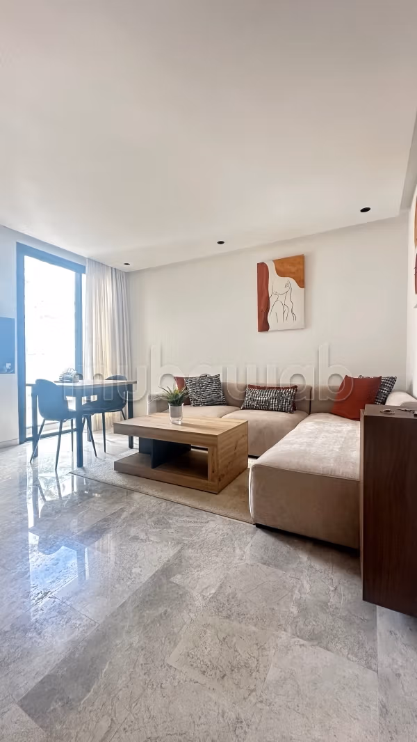 Affitto di un bellissimo appartamento a Palmier. Superficie 42 m². Arredato