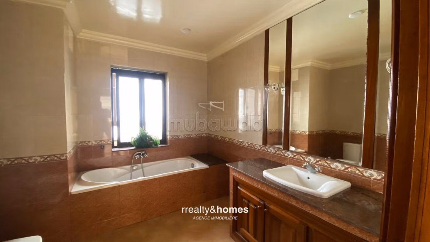 Appartement 331 m² f Racine — 9