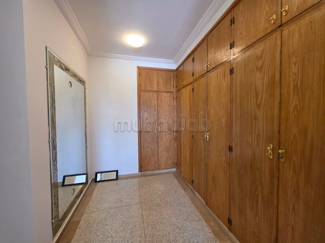Appartement 3 chambres meublé, Ain Diab, vue mer — 5