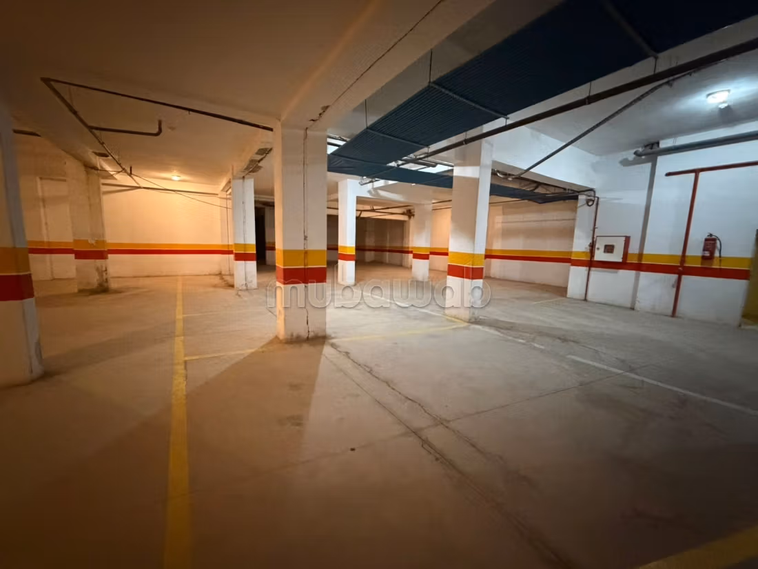 T3 location HIVERNAGE piscine inter'