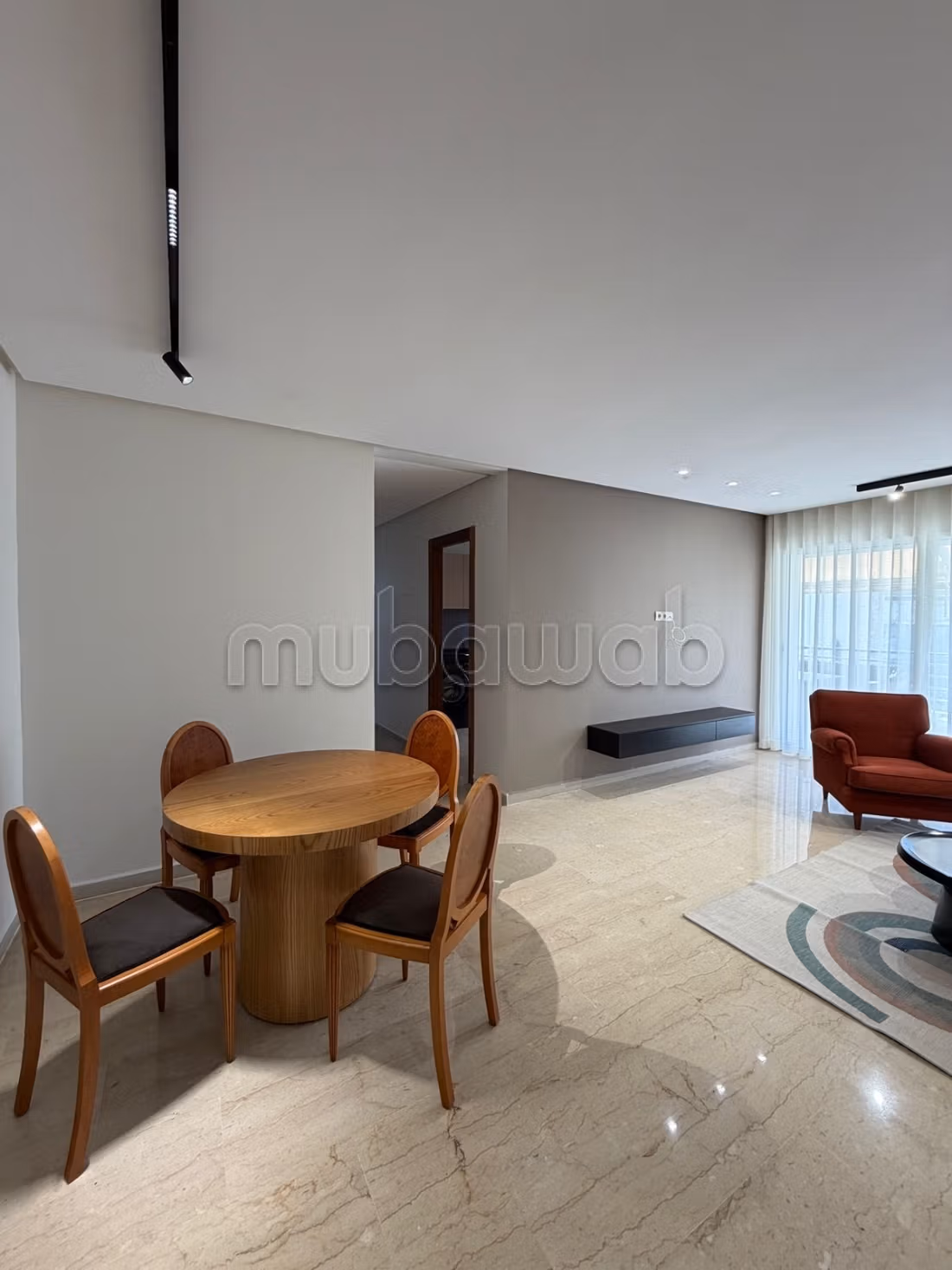 Te koop: appartementen. 3 Ruimtes. Volledig gemeubileerd