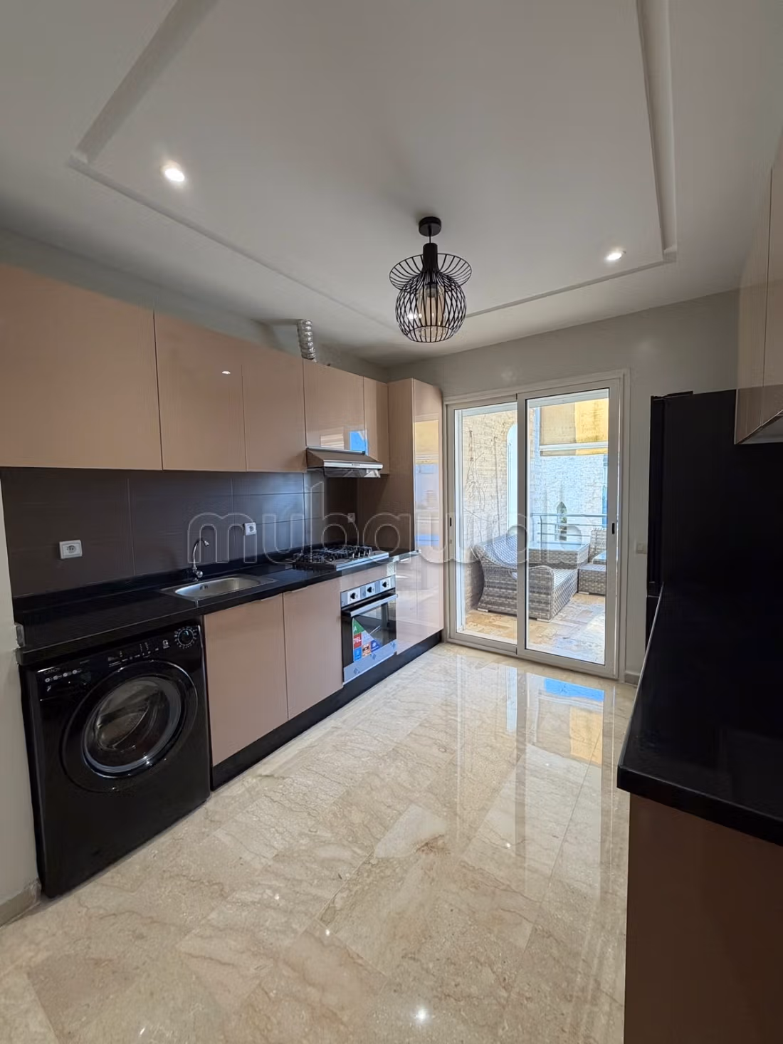 Te koop: appartementen. 3 Ruimtes. Volledig gemeubileerd