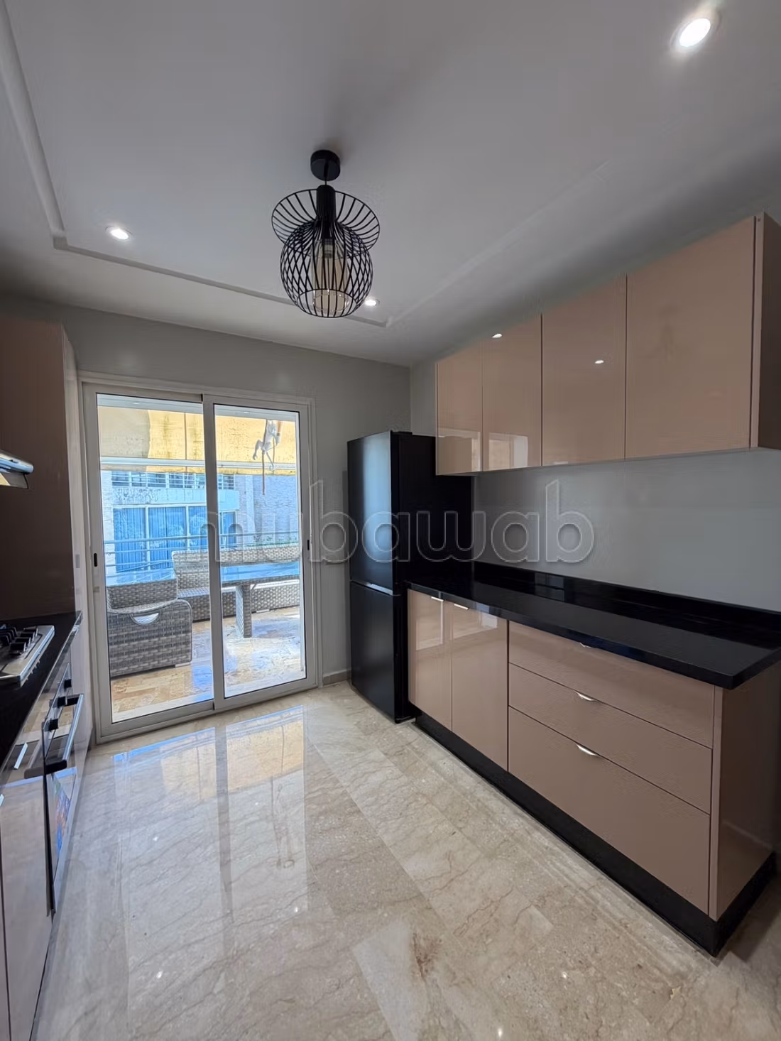 Te koop: appartementen. 3 Ruimtes. Volledig gemeubileerd