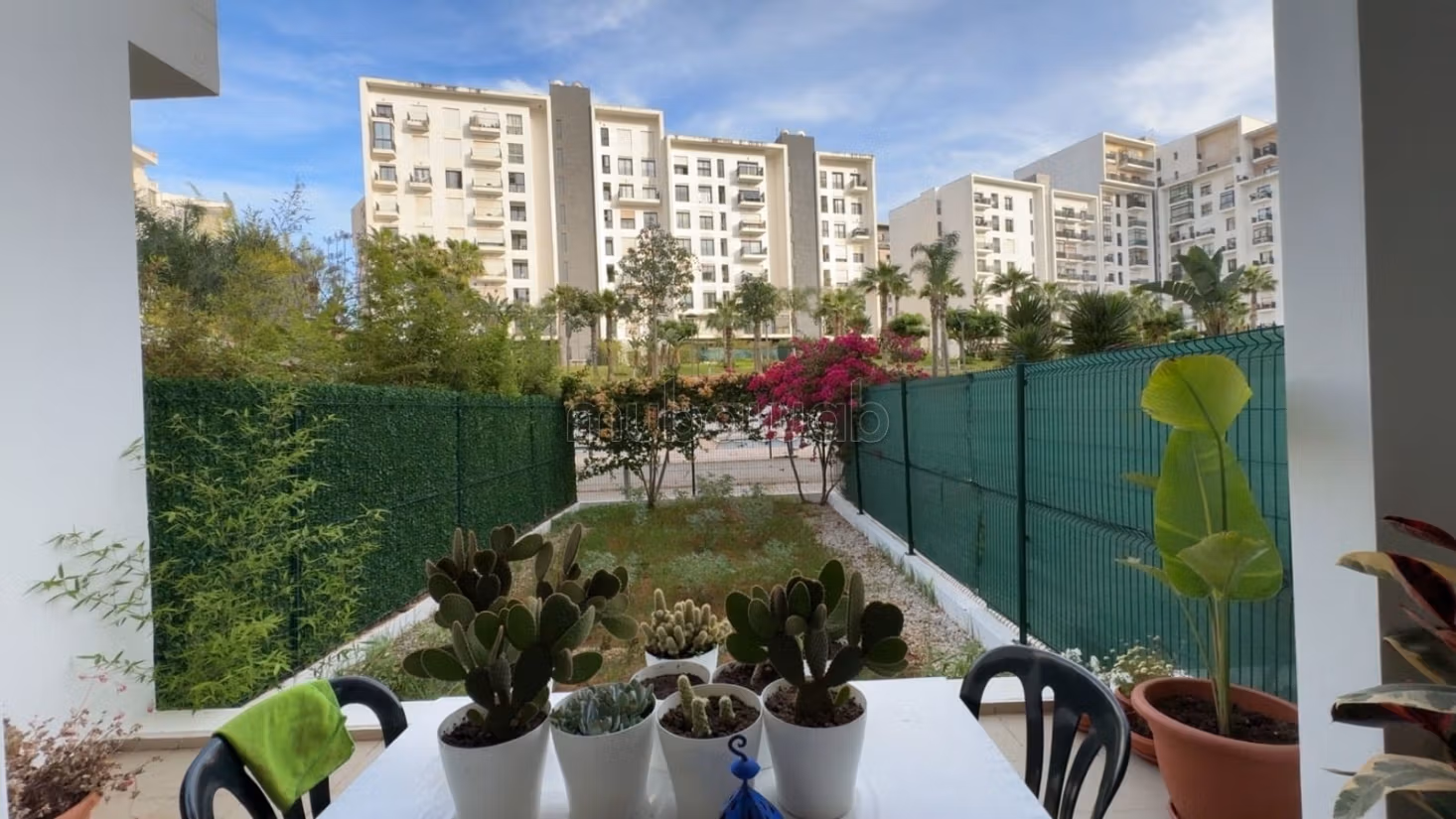 Studio meublé à louer sur prestigia 
hay Riyad