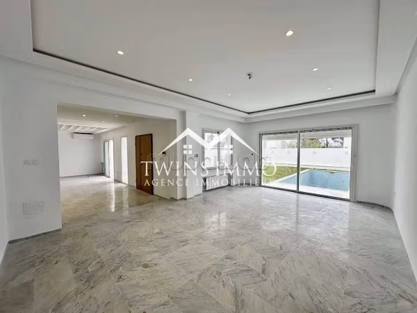 Una villa S5 situata a La Marsa Cube