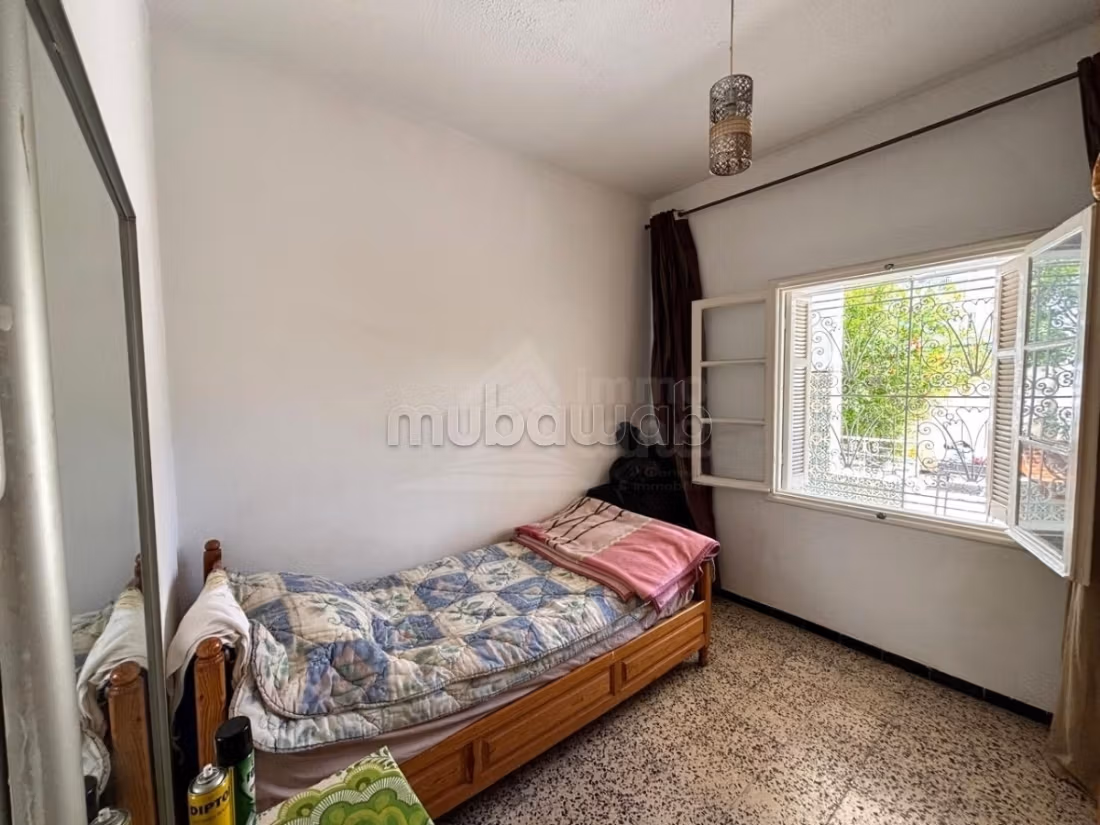 Rez de chaussée s3 de 250m2 à cité nozha ariana