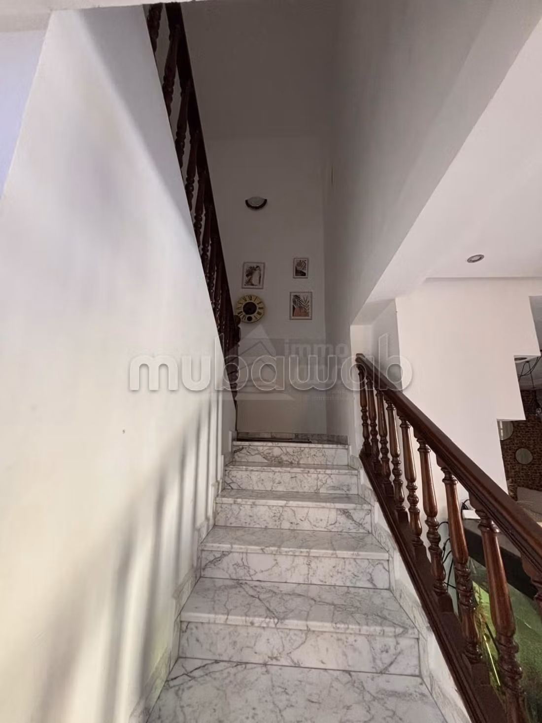 Villa S5 de 280 m² sur terrain de 439m2 à cité ghazela