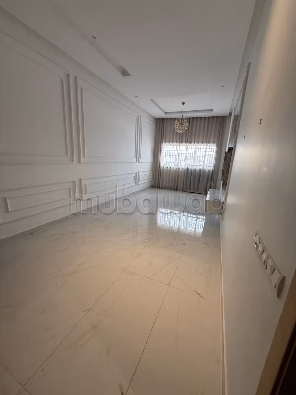À vendre Appartement 140m² 
Harhoura 
Sables d’Or