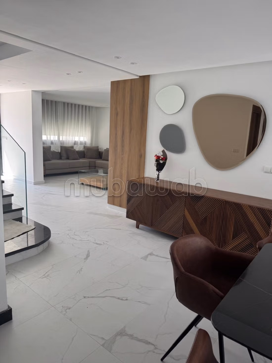 Huren: villa's en luxe woningen in Centre. 3 Kamers. Volledig gemeubileerd