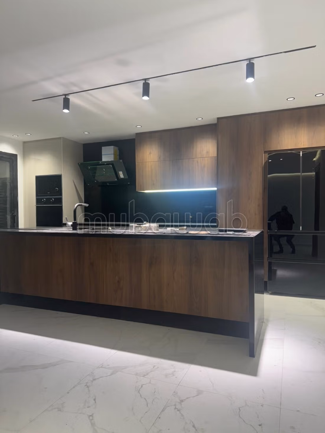 Huren: villa's en luxe woningen in Centre. 3 Kamers. Volledig gemeubileerd