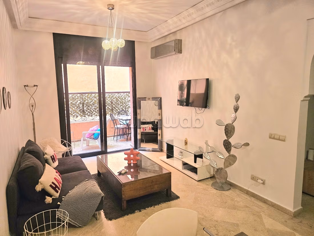 Appartement à l'achat à Guéliz. 1 Pièce. Piscine et air conditionné — 3