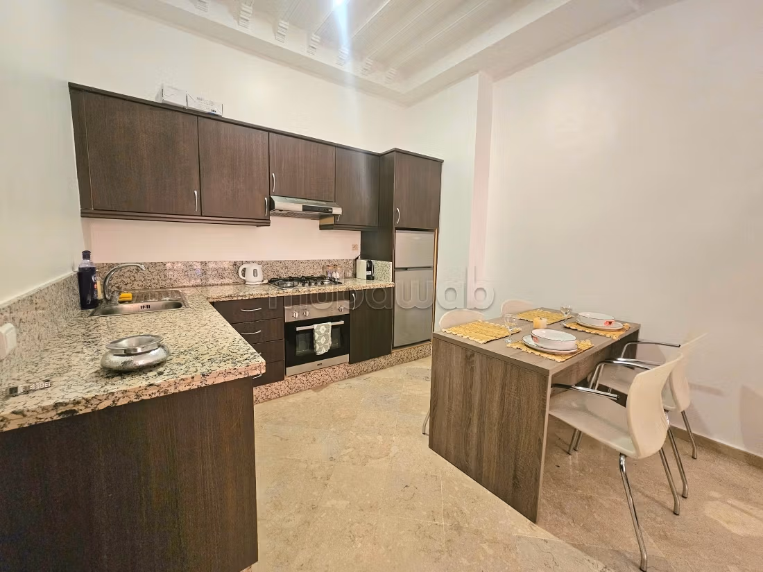 Appartement à l'achat à Guéliz. 1 Pièce. Piscine et air conditionné — 4