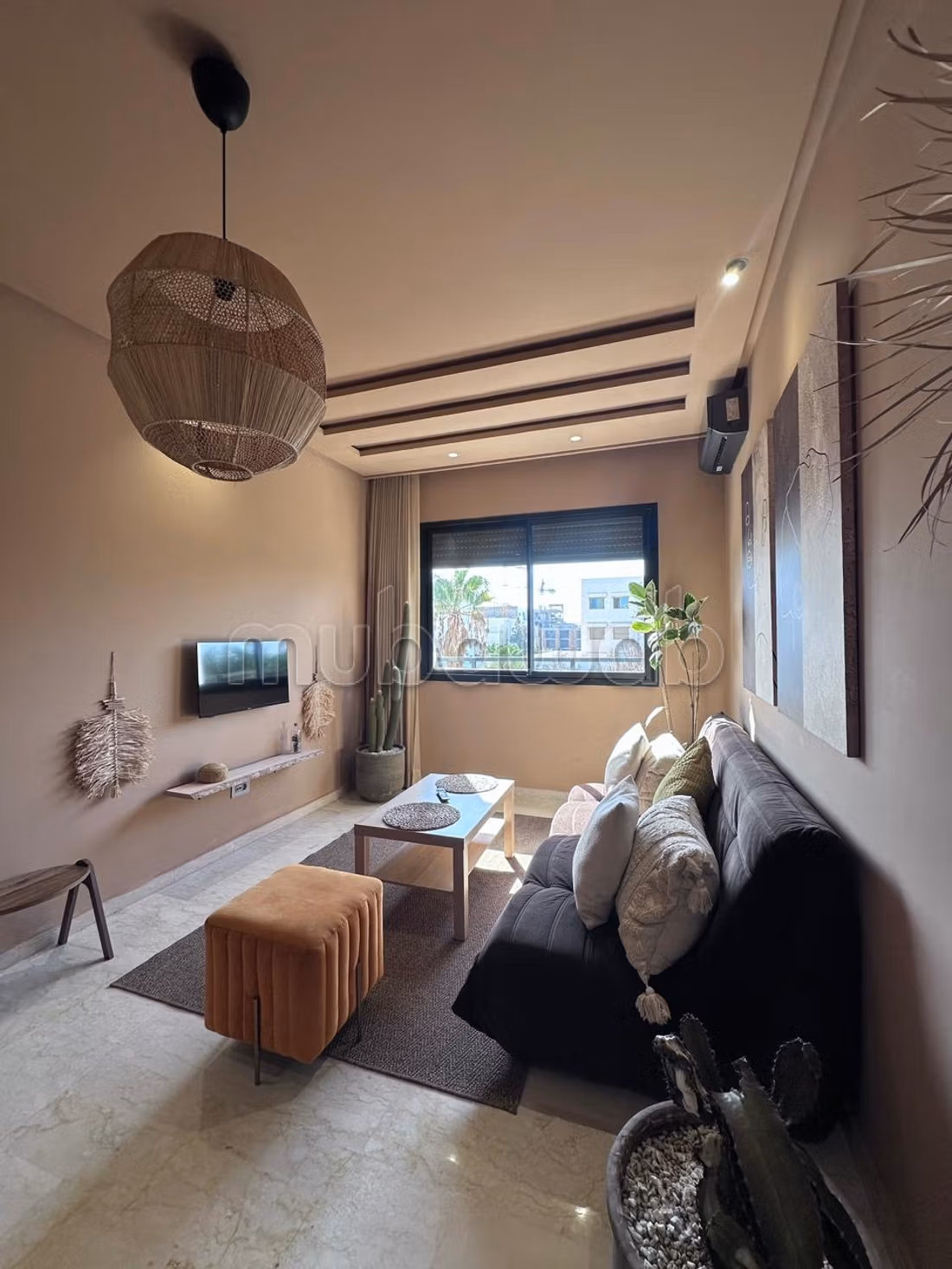 Studio arredato oasi