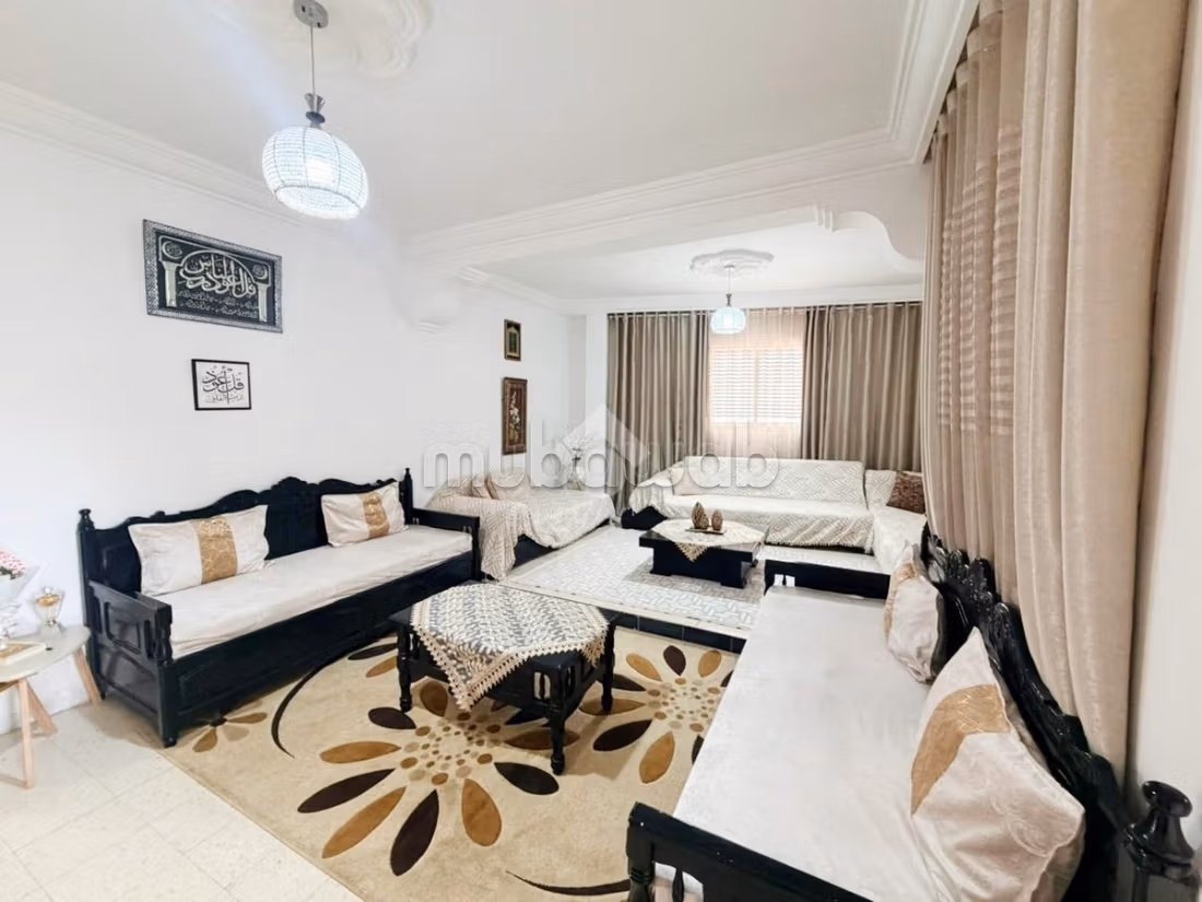 Semi-detached house for sale