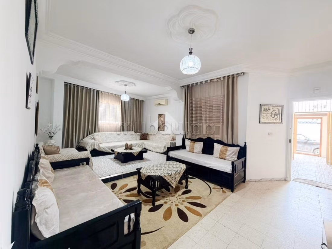 Semi-detached house for sale