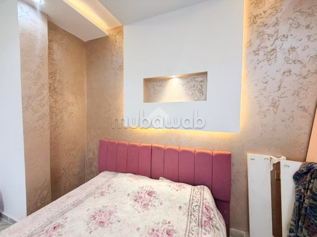 Semi-detached house for sale