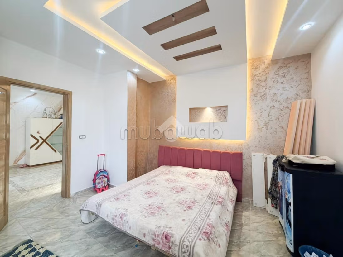 Semi-detached house for sale