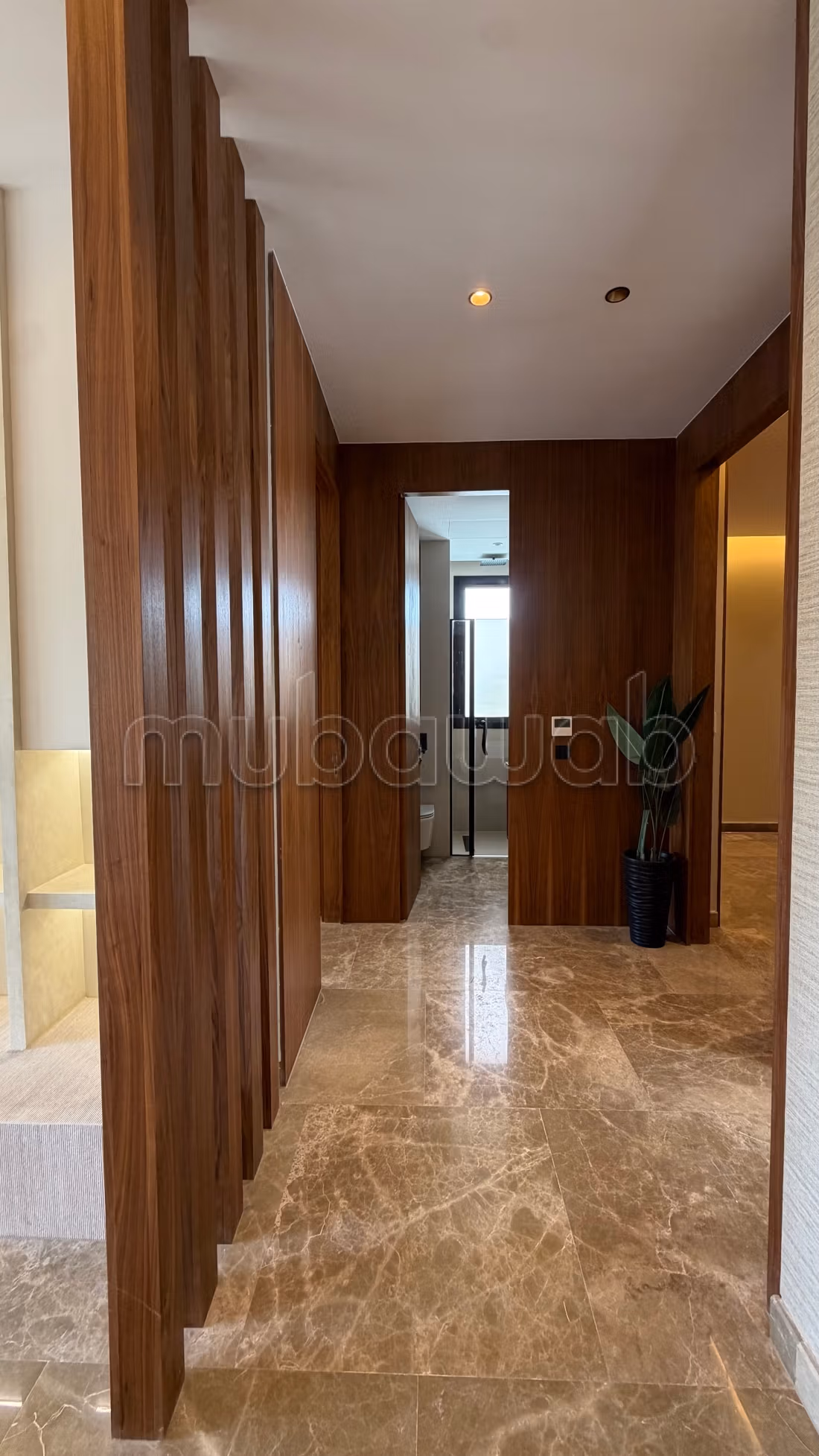Great apartment for rent in Du Golf. 6 large rooms. Ample storage space
