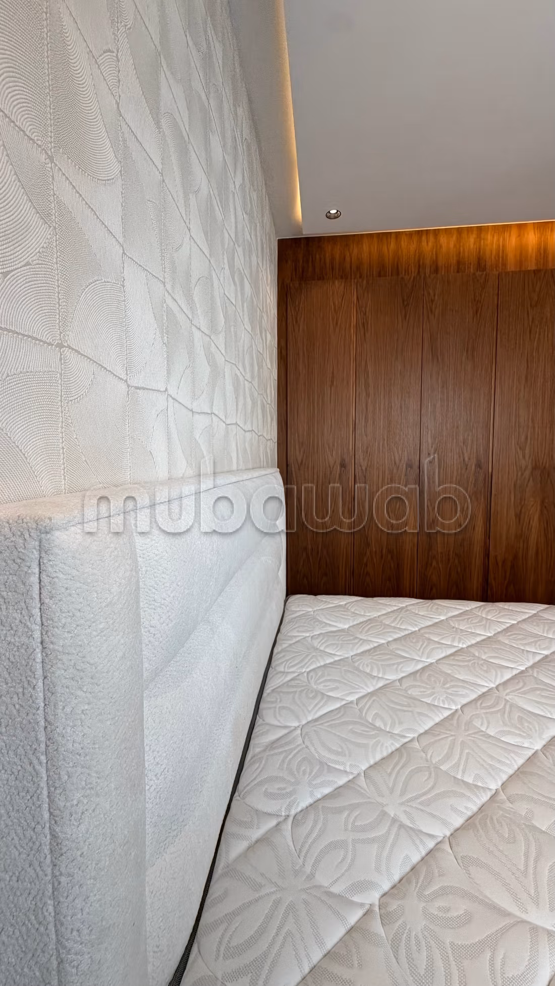 Great apartment for rent in Du Golf. 6 large rooms. Ample storage space